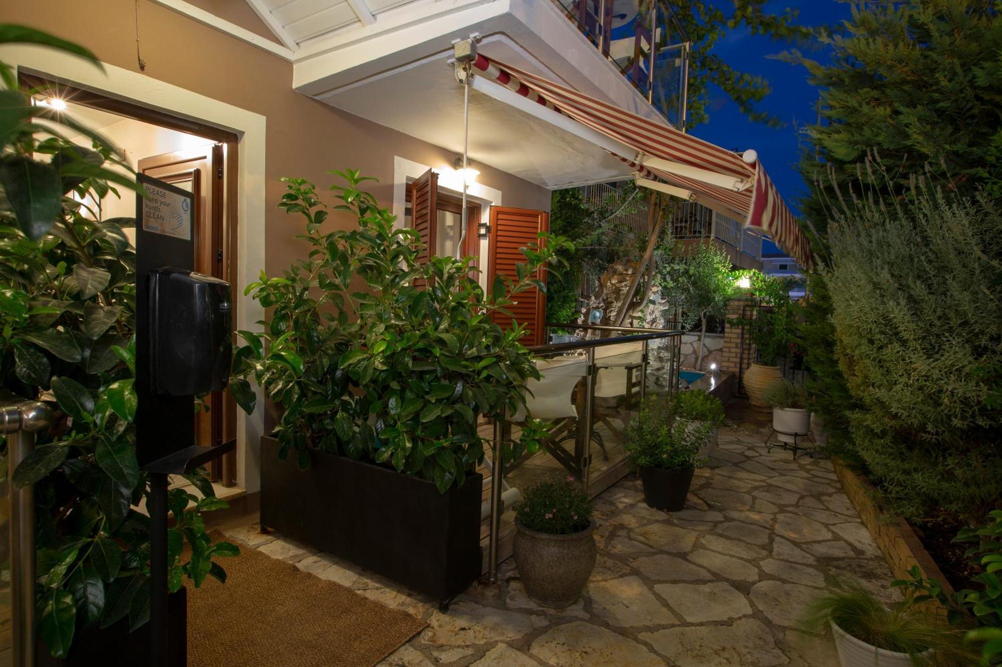 Athina Residence Nydri  Exterior foto
